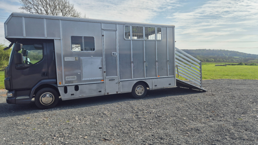 Fantastic Tristar Compact 7.5T DAF Automatic Lorry
